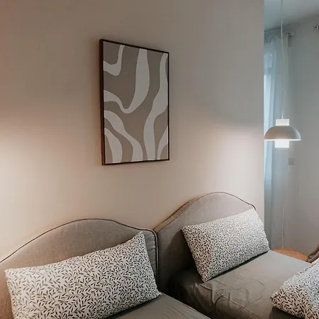 Stylisches 6 In *